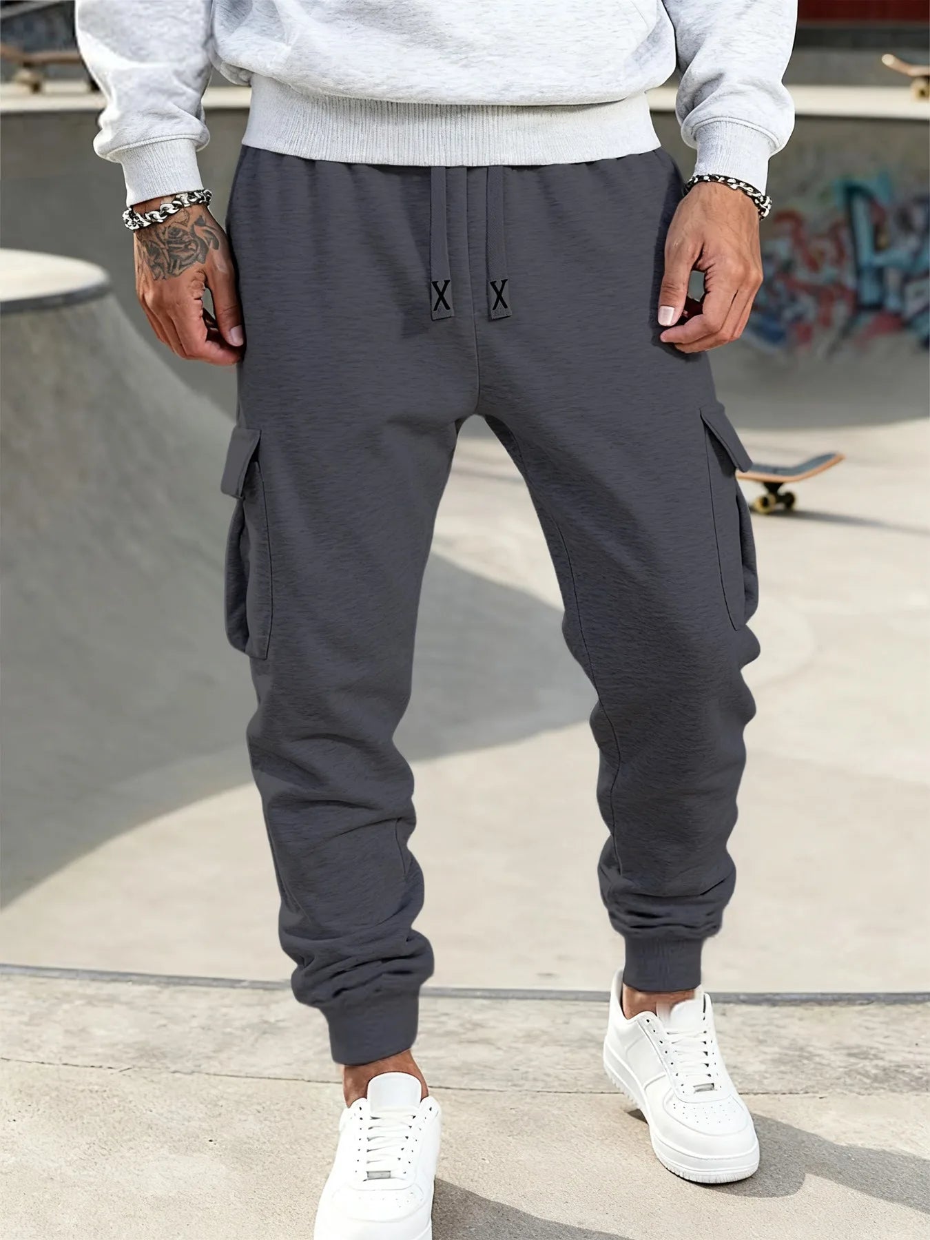 Mens Casual Pants Spring Autumn Sweatpants Drawstring Solid Color Workout Long Pants Fashion Gym Trousers with Pockets