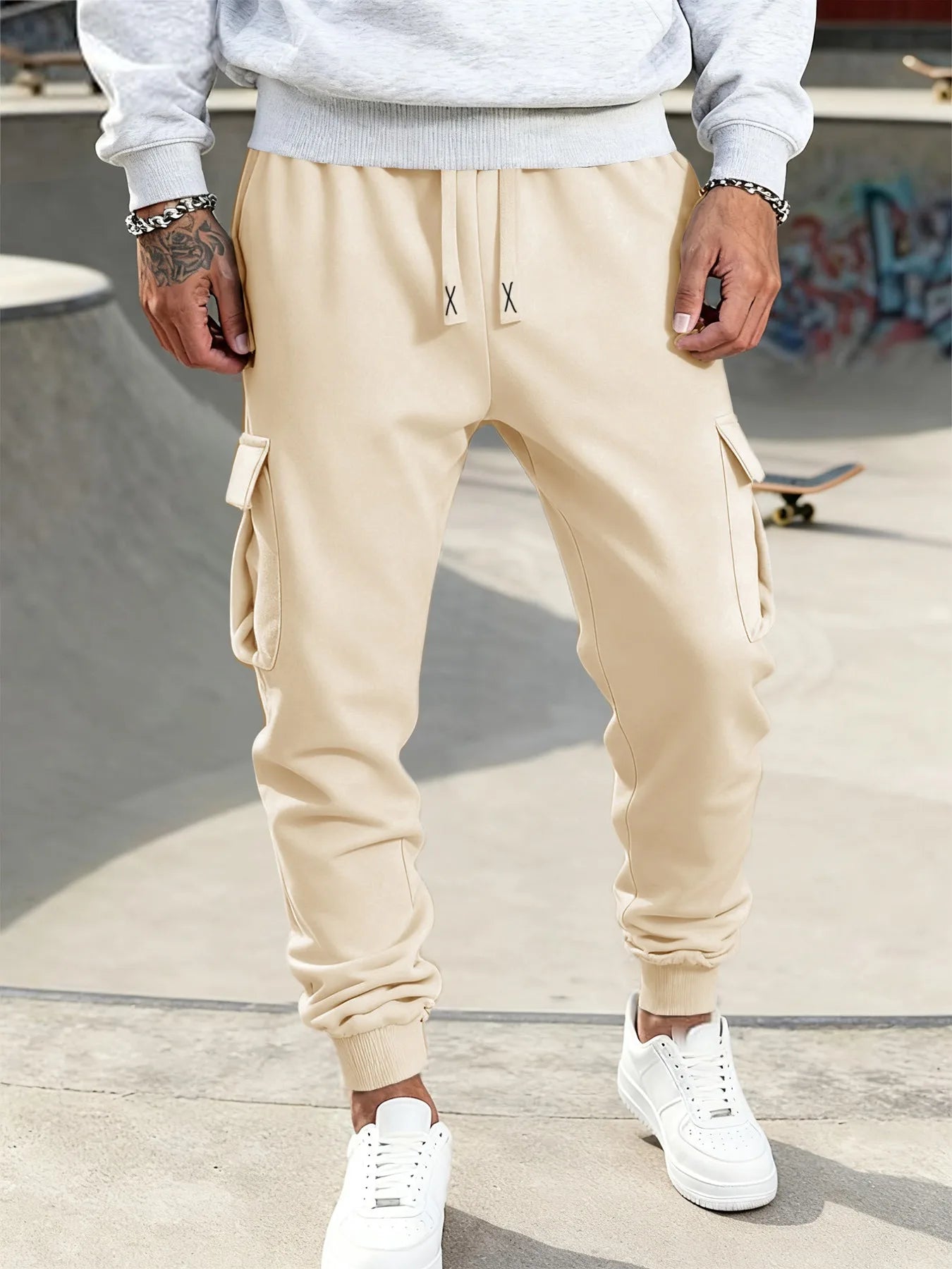 Mens Casual Pants Spring Autumn Sweatpants Drawstring Solid Color Workout Long Pants Fashion Gym Trousers with Pockets
