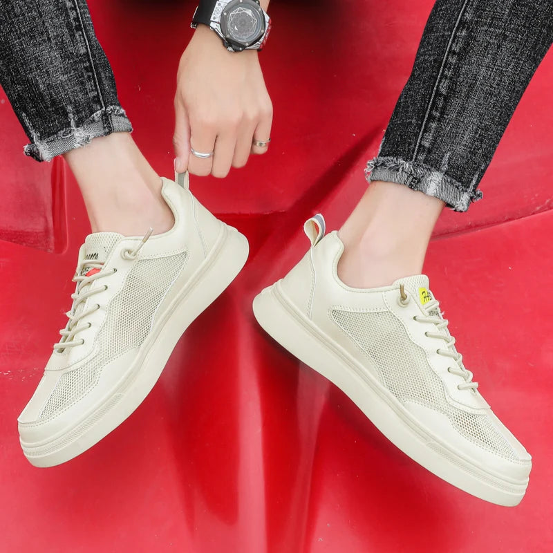 Men's Board Shoes with Breathable Soft Soles Low Heel Round Toe New Style Lace-up High-quality All-season Model Vulcanized Shoes