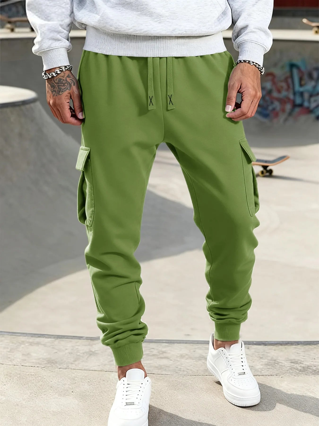 Mens Casual Pants Spring Autumn Sweatpants Drawstring Solid Color Workout Long Pants Fashion Gym Trousers with Pockets