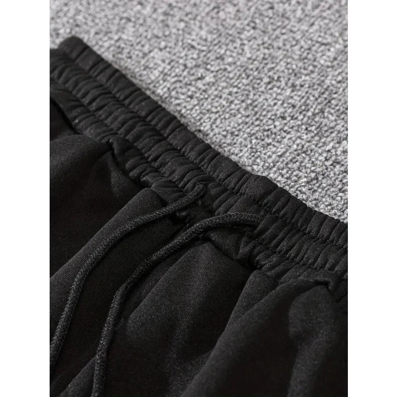 Minimalist Shorts for Spring and Summer, Suitable for Both Men and Women, Casual Sports Shorts